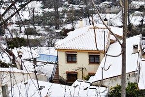 Casa rural en temporada de invierno